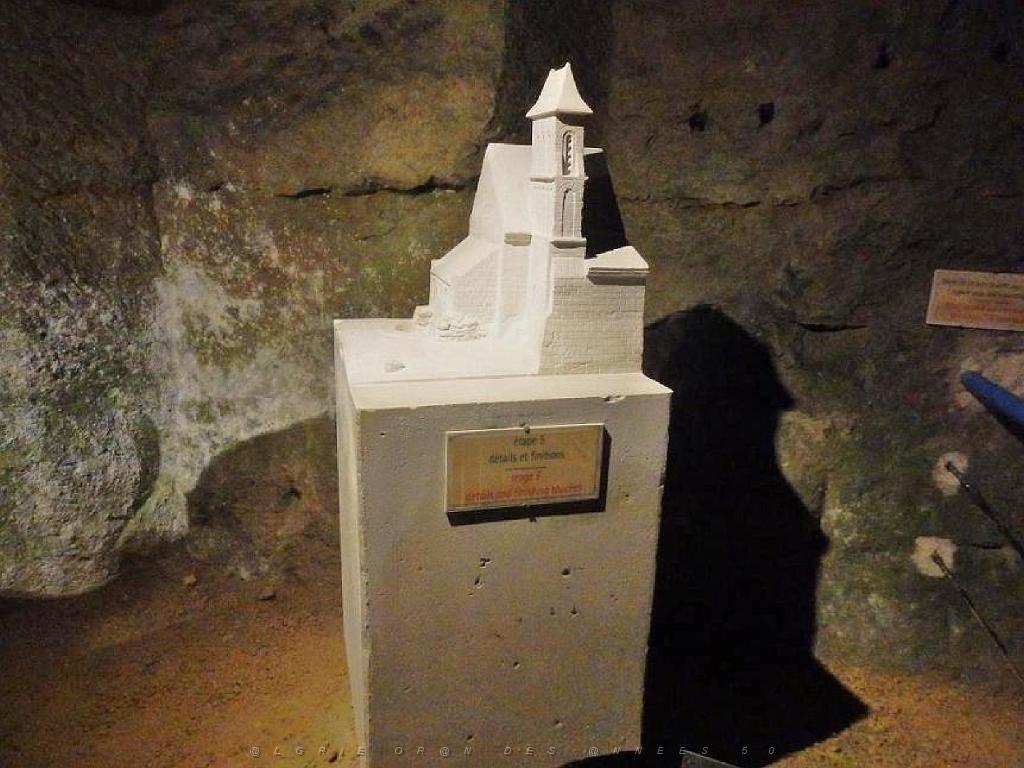 149 PIERRE ET LA LUMIERE A SAUMUR 2016_000035.jpg